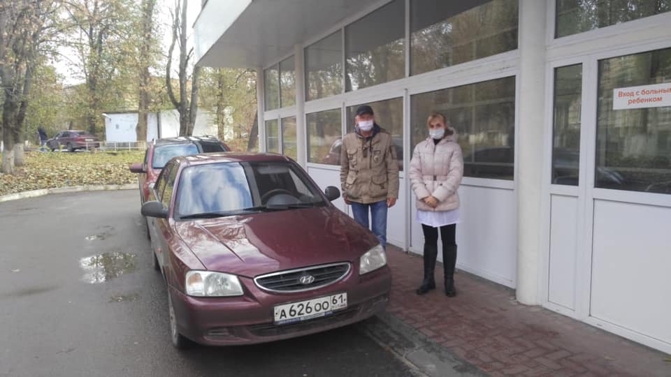 В помощь медикам ЦРБ Аксайского района предоставил автомобиль