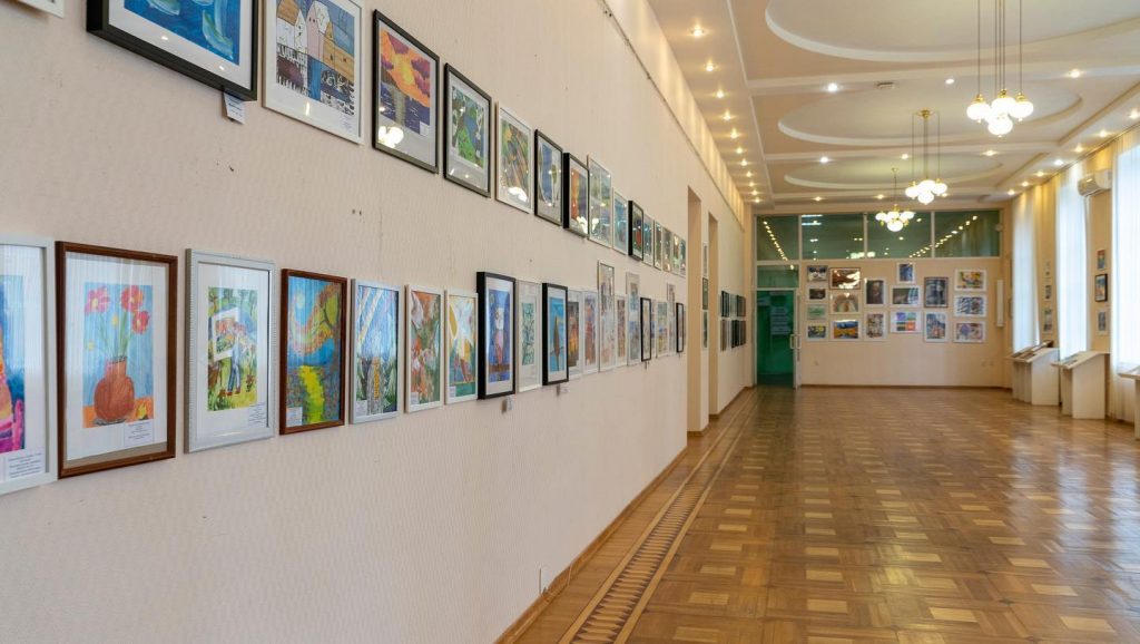 Открытие экспозиции художественных работ детей с ОВЗ